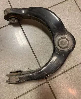 Dodge Durango Front upper control arm/wishbone 68217809AA
