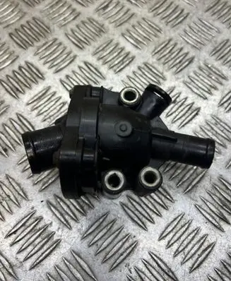 Volvo S40 Thermostat/thermostat housing 30650810