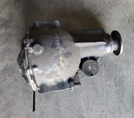 Mitsubishi Pajero Front differential 