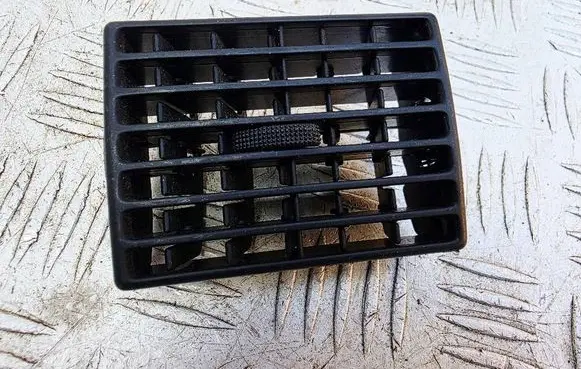 Audi Cabriolet B3 8G Dash center air vent grill 893820971