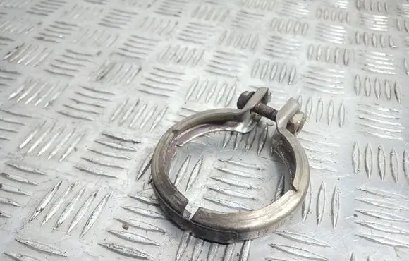 Muffler mount bracket/holder