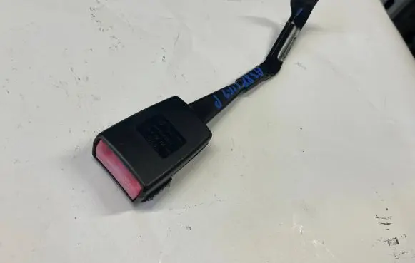 Audi A3 S3 A3 Sportback 8P Front seatbelt buckle 8P0857756F