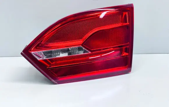 Volkswagen Jetta VI Tailgate rear/tail lights 5C6945094 5C6945260