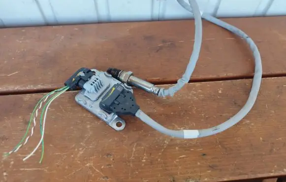 Peugeot 3008 II Lambda probe sensor 9817308880