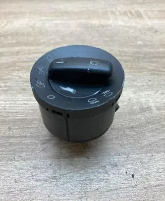 Volkswagen Golf V Light switch 1K0941431AH 0626