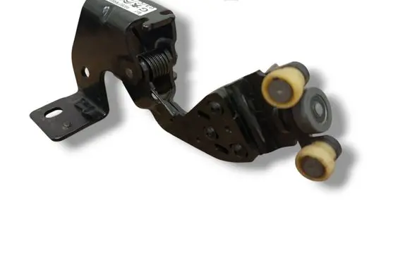 Citroen Jumpy Sliding door lower roller guide/hinge 9808074980