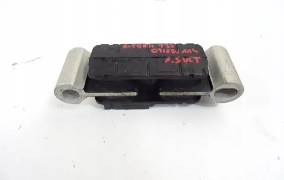 Nissan X-Trail T33 Engine mounting bracket 11360-6RC5B