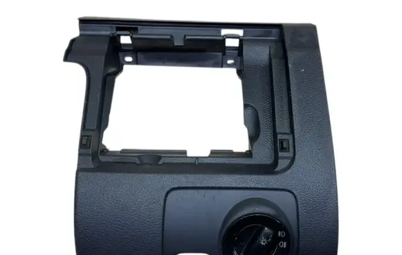 Volkswagen Golf V Dashboard lower bottom trim panel 1K1858367 1K1858365 1K1858341