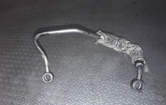 Ford Mondeo MK IV Turbo turbocharger oiling pipe/hose 