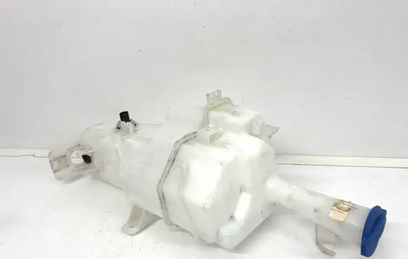 KIA Ceed Windshield washer fluid reservoir/tank 98610J7000