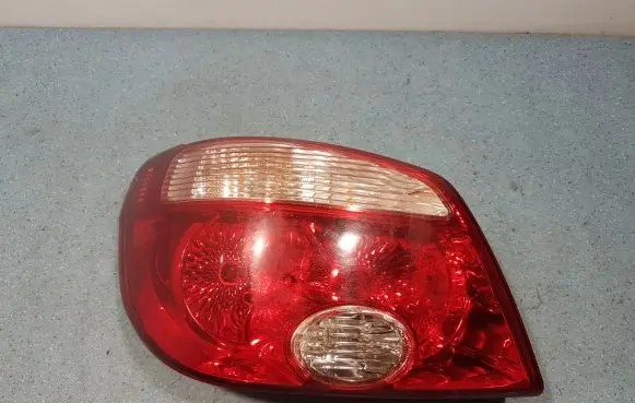 Mitsubishi Outlander Rear/tail lights