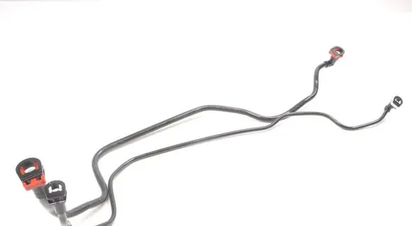 Volvo XC60 Fuel line pipe 32242015