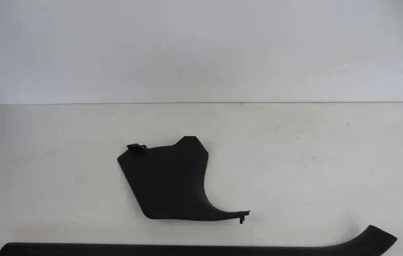 BMW M4 F82 F83 (B) Pillar trim (exterior) 7315130