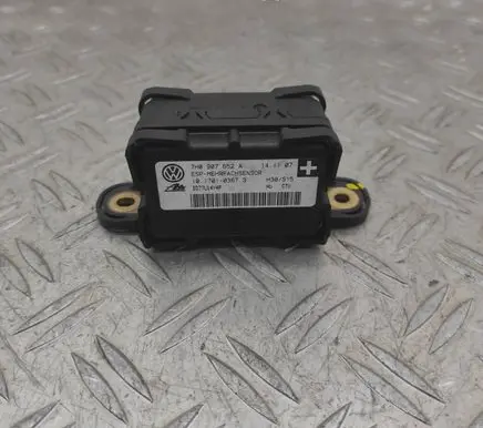 Skoda Octavia Mk2 (1Z) ESP acceleration yaw rate sensor 7H0907652A DD77L14Y4P 10170103673