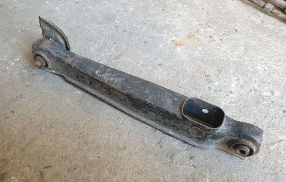 Mitsubishi Colt Rear control arm