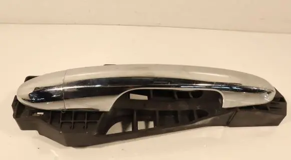 Fiat Tipo Rear door exterior handle/bracket B0957