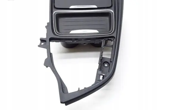 BMW 3 F30 F35 F31 Dashboard storage box/compartment 9218926