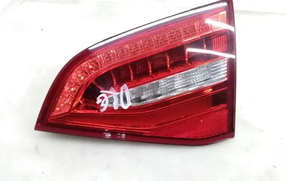 Audi A4 S4 B8 8K Tailgate rear/tail lights 8K9945094E