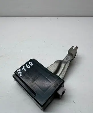 Lexus IS 220D-250-350 Door control unit/module 8974053060 2513003520