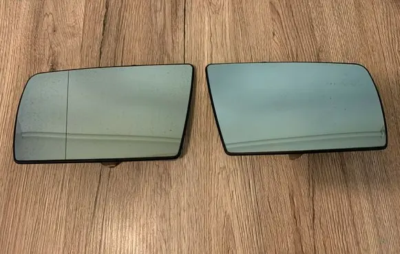 Mercedes-Benz E W210 Wing mirror glass A2028100721 A2028100821