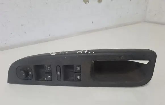 Volkswagen Golf V Electric window control switch 1K4959857 1K4868049B 1K0959565A