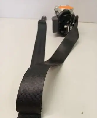 Volkswagen Golf VII Front seatbelt 5G4857706