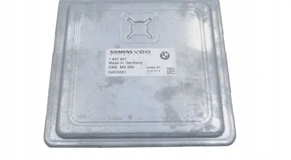 BMW 6 E63 E64 Engine control unit/module 7837831
