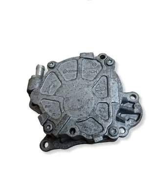 Volkswagen PASSAT B6 Vacuum pump 03L145100