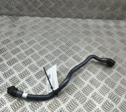BMW X6 G06 Engine coolant pipe/hose 8733269