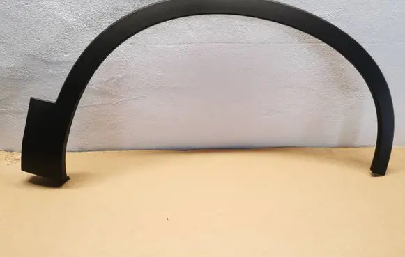 Volvo XC40 Front arch trim 32409195DAN 32409195