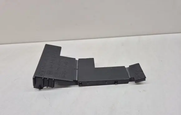 Porsche Cayenne (92A) Fuse module 7P0937132