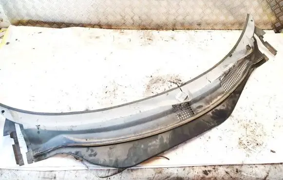 Chrysler Pacifica Wiper trim 04894160a0a 04894160a0-a