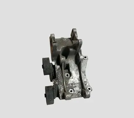 Citroen C5 Engine mounting bracket 9643834880 96348179