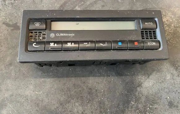 Volkswagen PASSAT B5.5 Climate control unit 412206017001