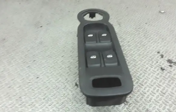 Renault Modus Electric window control switch