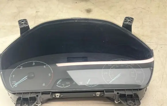 Speedometer (instrument cluster)