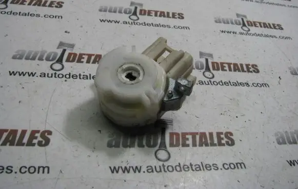 Toyota Previa (XR30, XR40) II Ignition lock