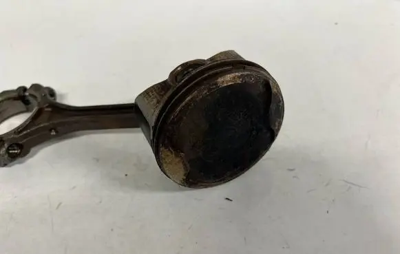 Toyota Prius (XW20) Piston with connecting rod 21110