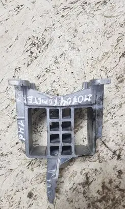 Skoda Roomster (5J) Engine mounting bracket