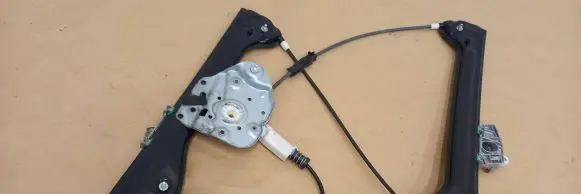 BMW Z4 E85 E86 Front door electric window regulator 7142238 7131120S