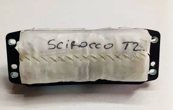 Volkswagen Scirocco Passenger airbag 5K0880204AT2 5K0880204A BAMPT11705
