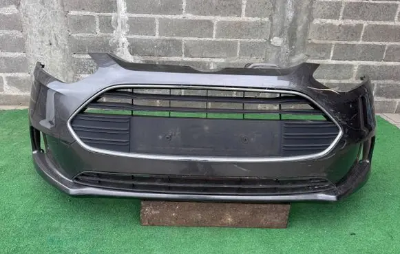 Ford B-MAX Front bumper 