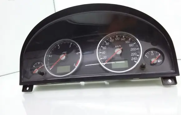Ford Mondeo Mk III Speedometer (instrument cluster) 1S7F10841