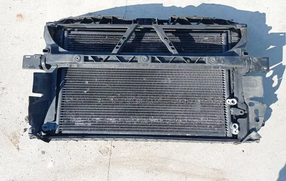 Volkswagen Phaeton Radiator set 