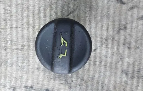 Ford S-MAX Oil filler cap 9655354380