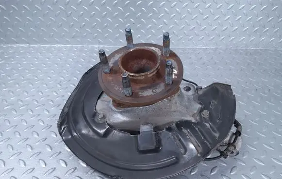 Cadillac ATS Front wheel hub 22739648