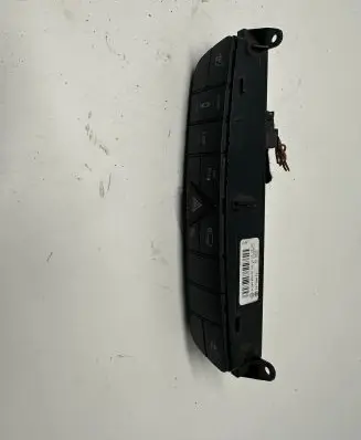 Mercedes-Benz ML W164 Seat heating switch A1648700710