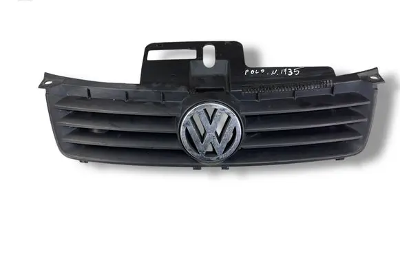Volkswagen Polo Front bumper upper radiator grill 6Q0853651C