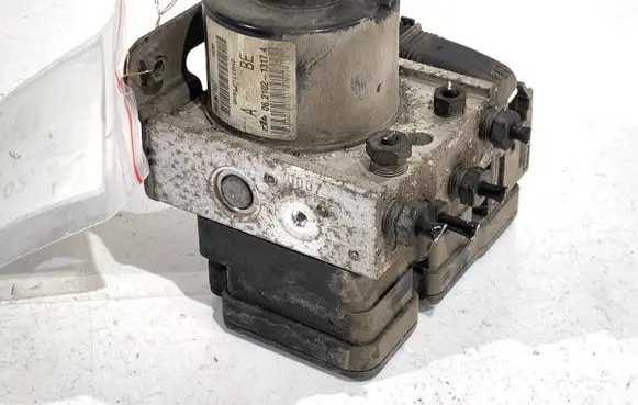 Ford Fiesta ABS Pump 8V512M110AD