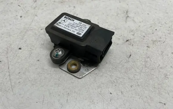 Mercedes-Benz E W211 ESP (stability system) control unit 0265005230 0015404517
